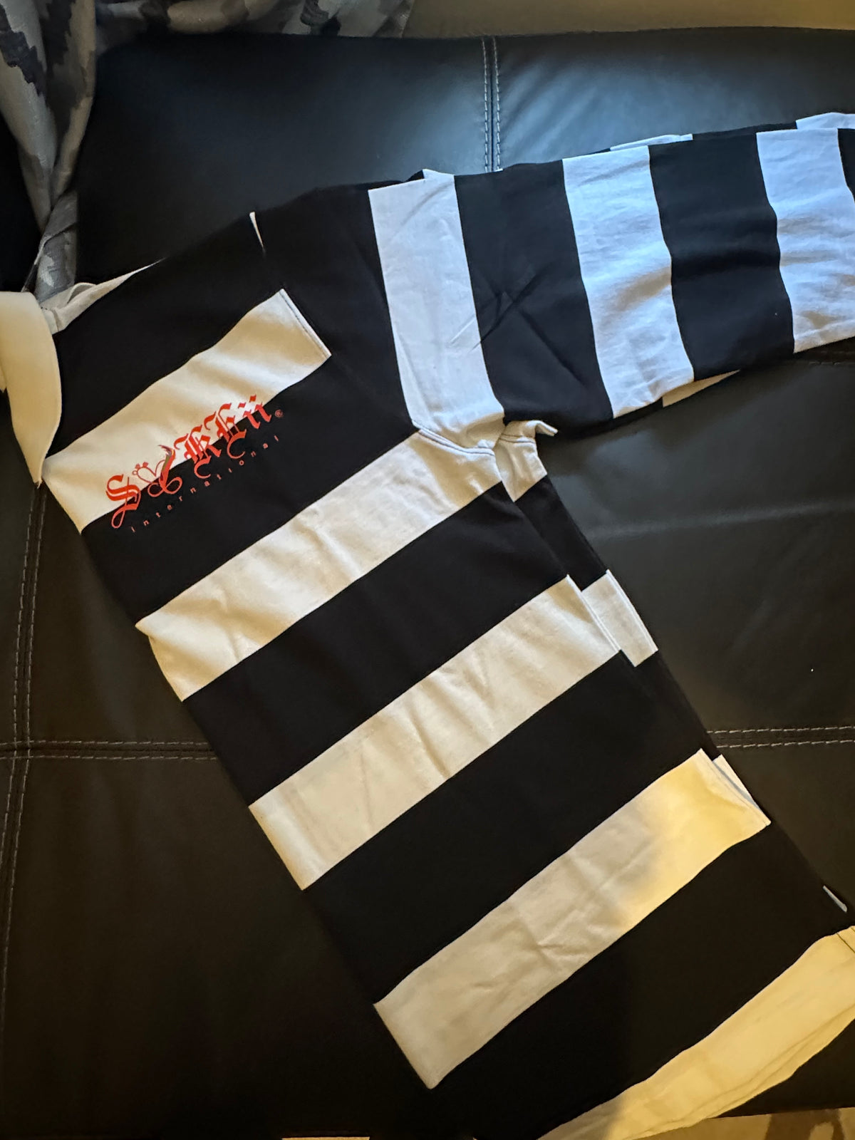 Sakeii Striped Rugby Shirt - Black/White
